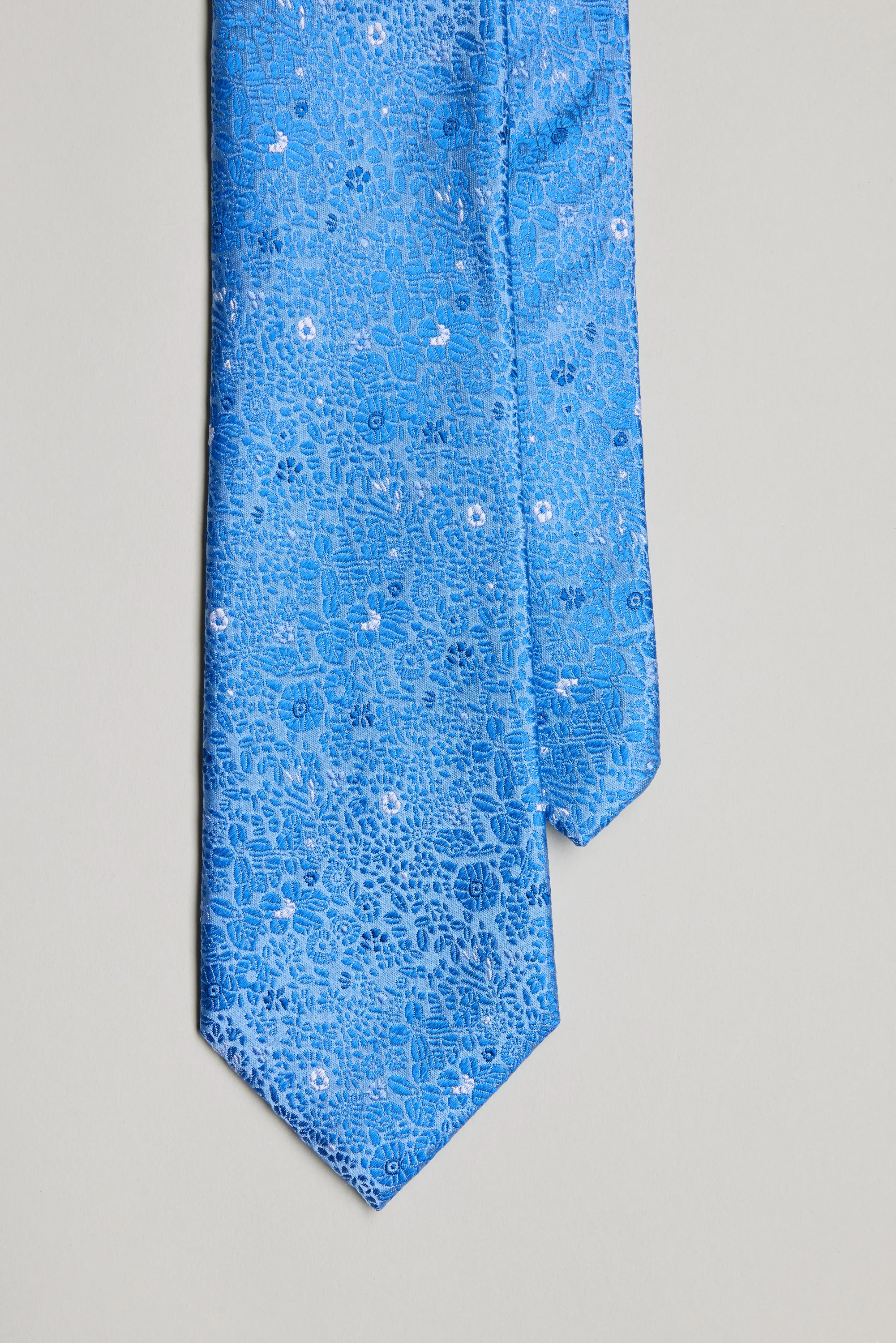 Avery Floral Tie