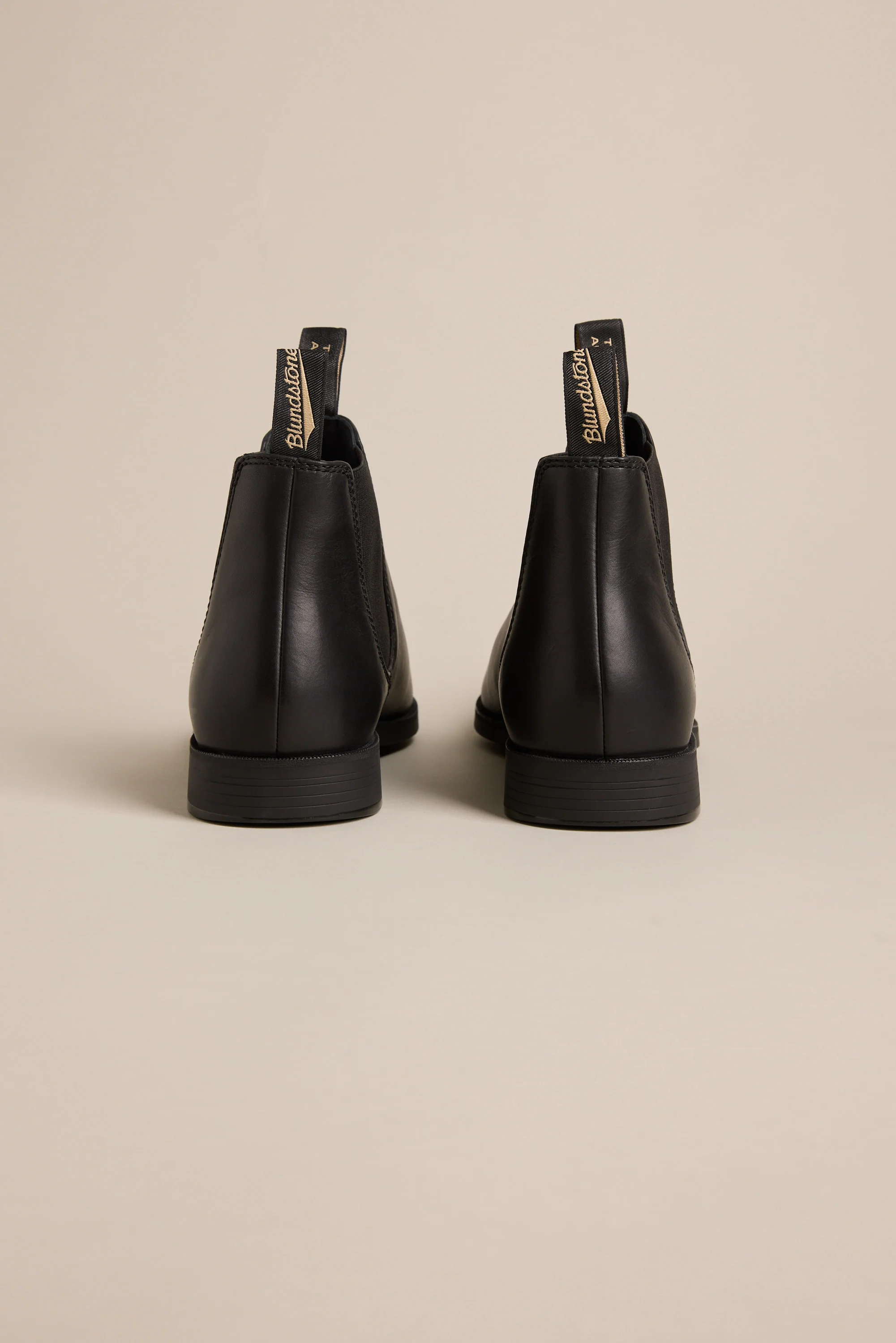 Blundstone Dress Chelsea Boots #1901 - Image 6