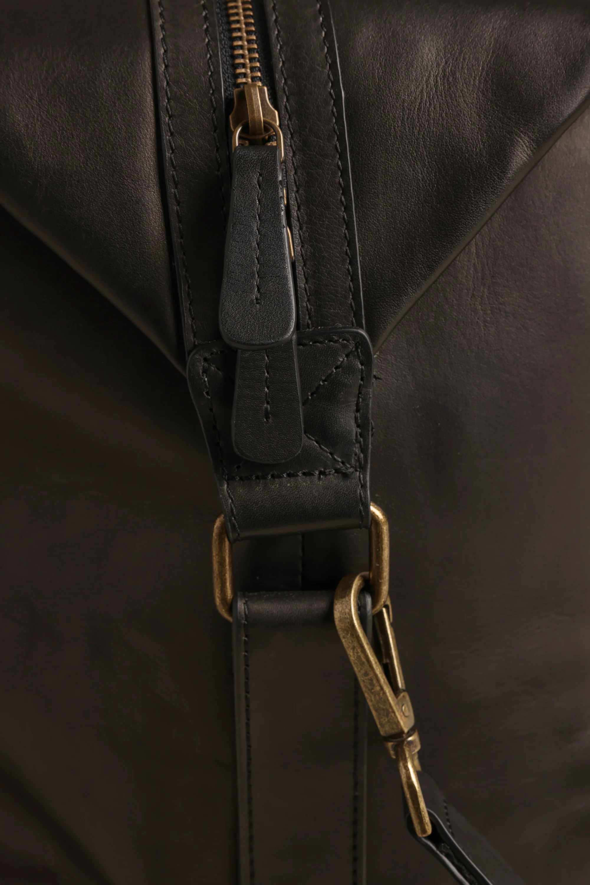 Costello Leather Weekender - Image 7
