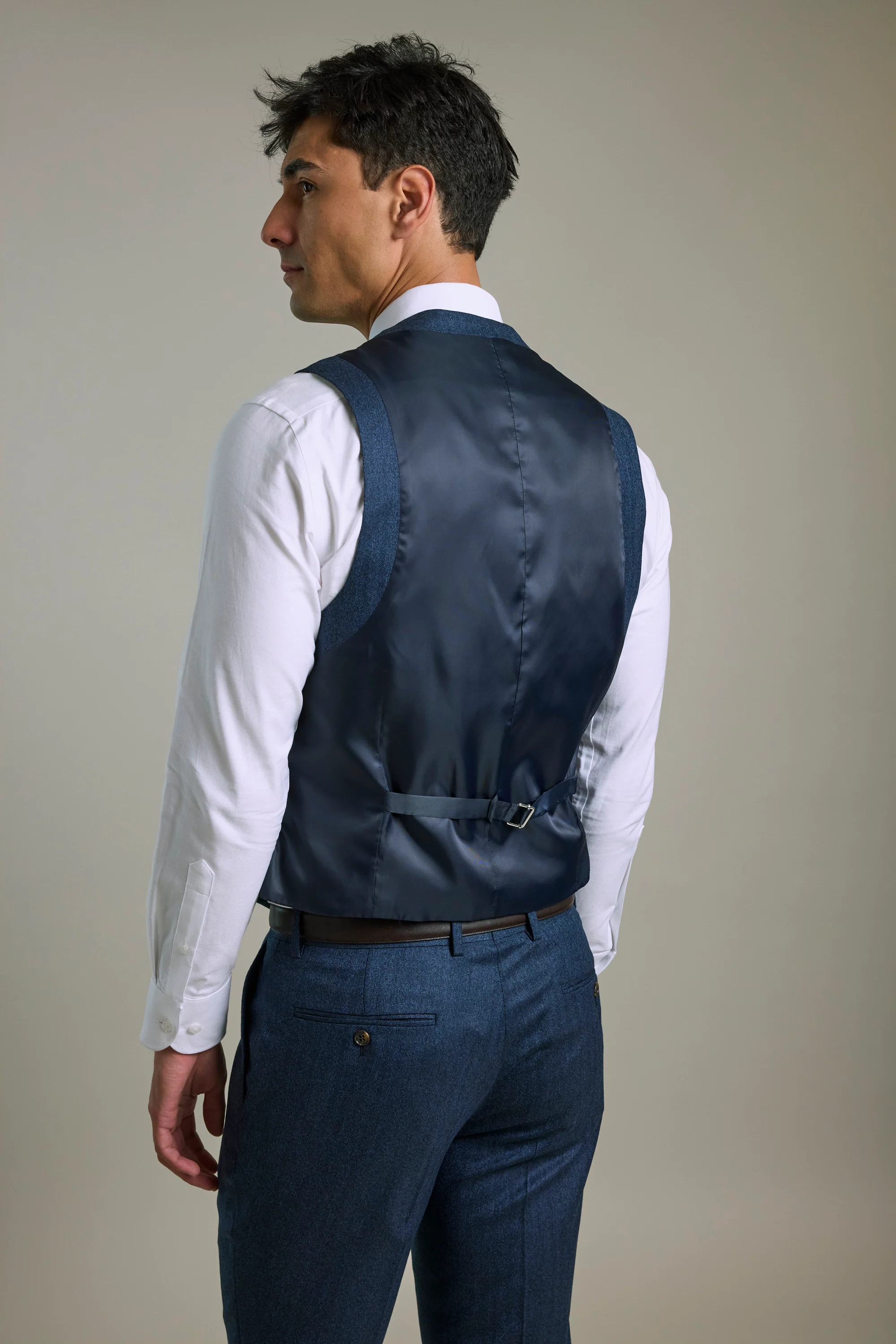 Hasting Herringbone Waistcoat - Image 6