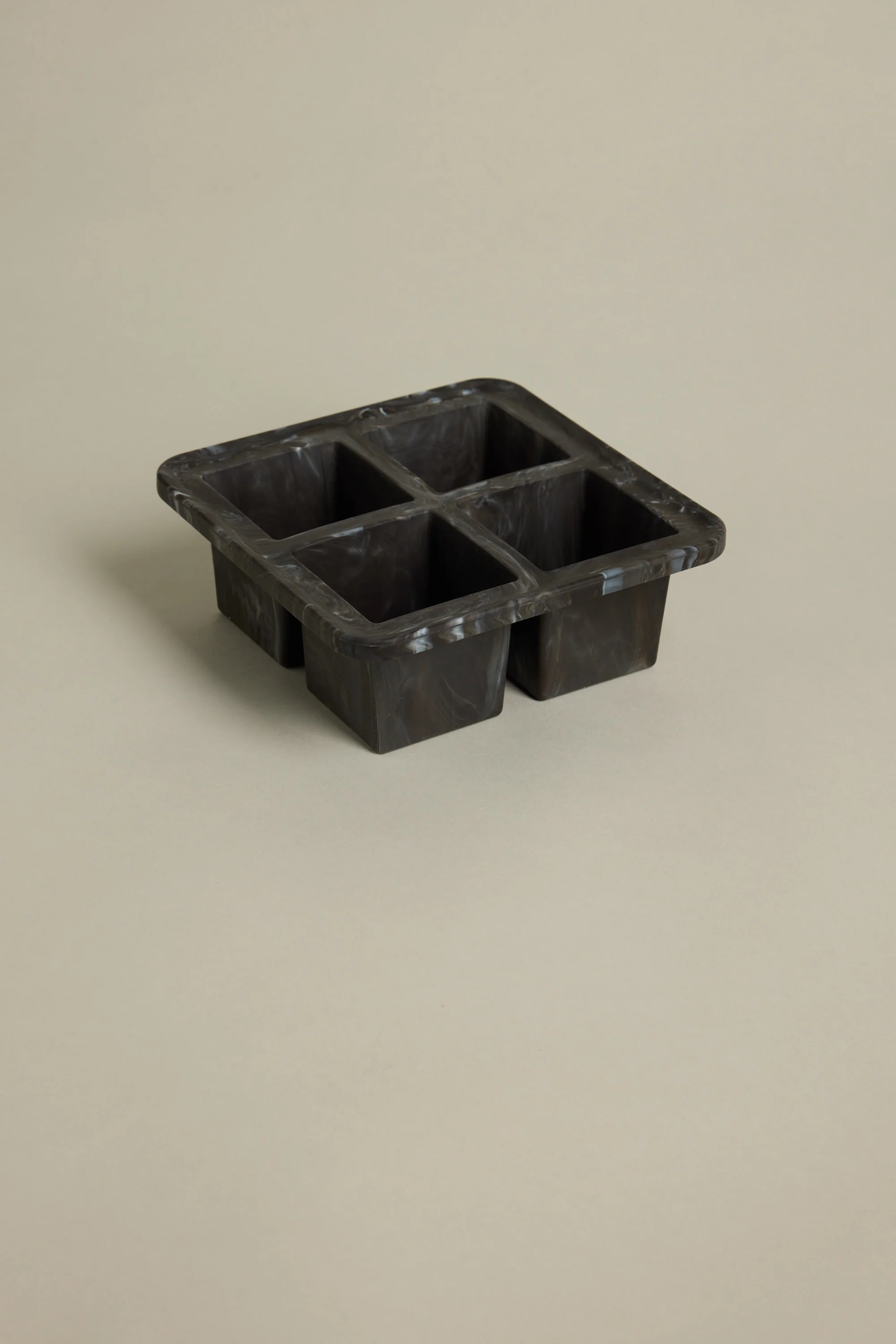 Ice Tray Sphere Marble Black - Image 2