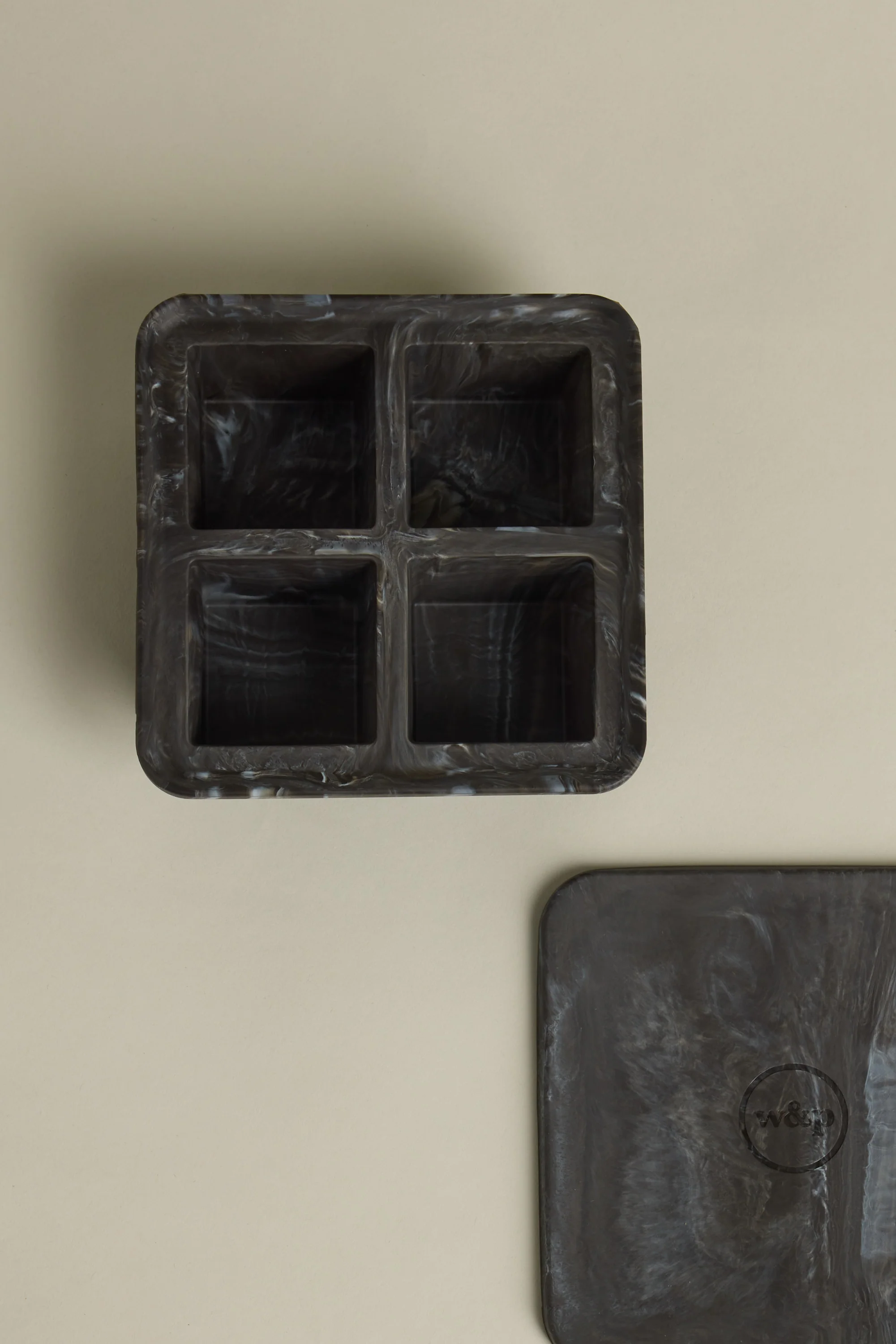Ice Tray Sphere Marble Black - Image 4