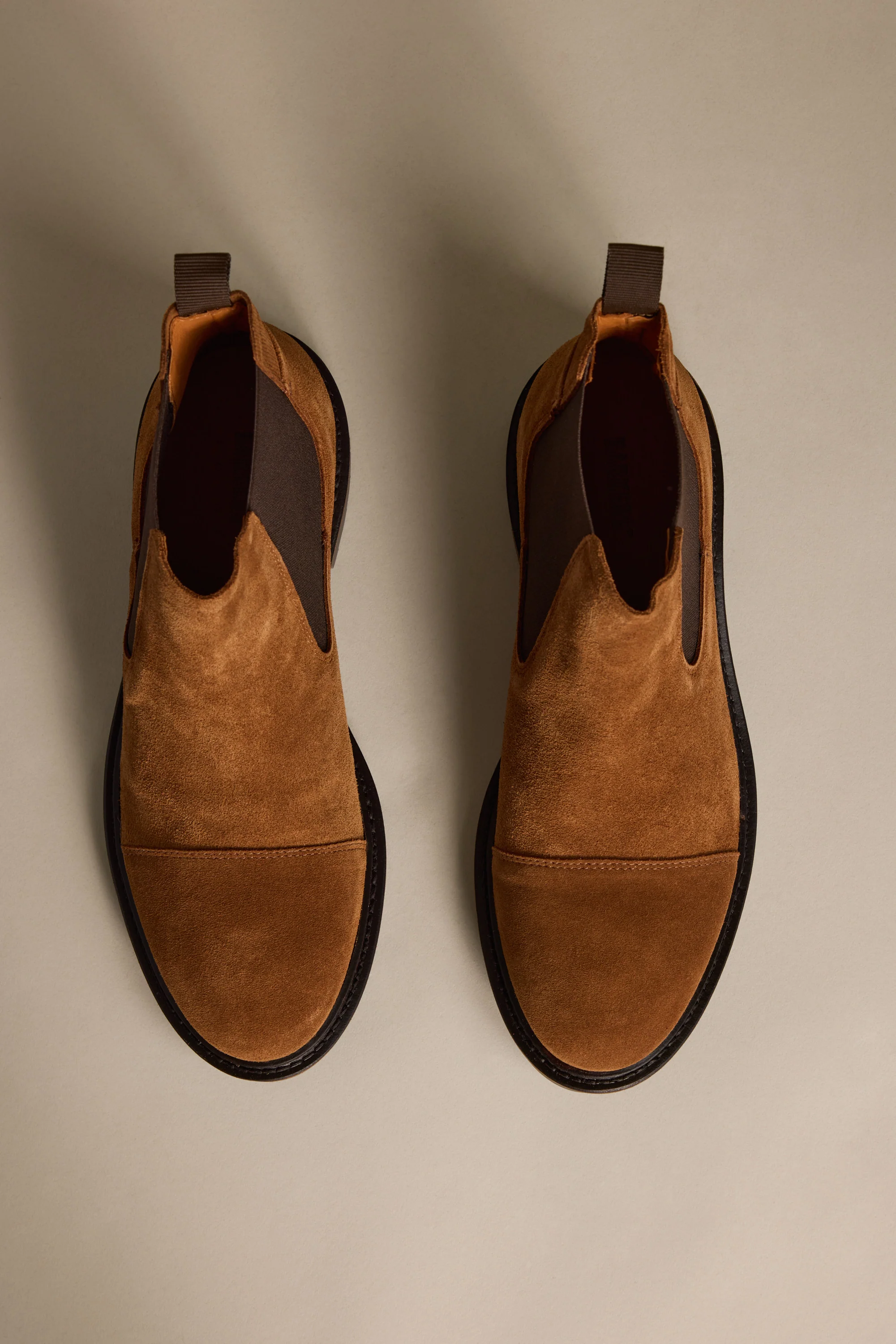James Chelsea Boot - Image 3