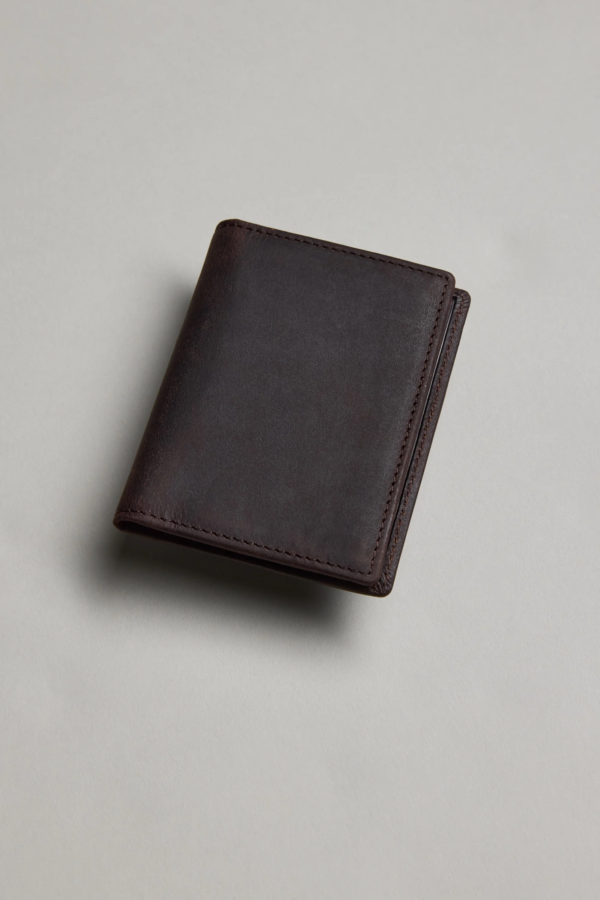 Marlin Leather Slim Wallet - Image 3