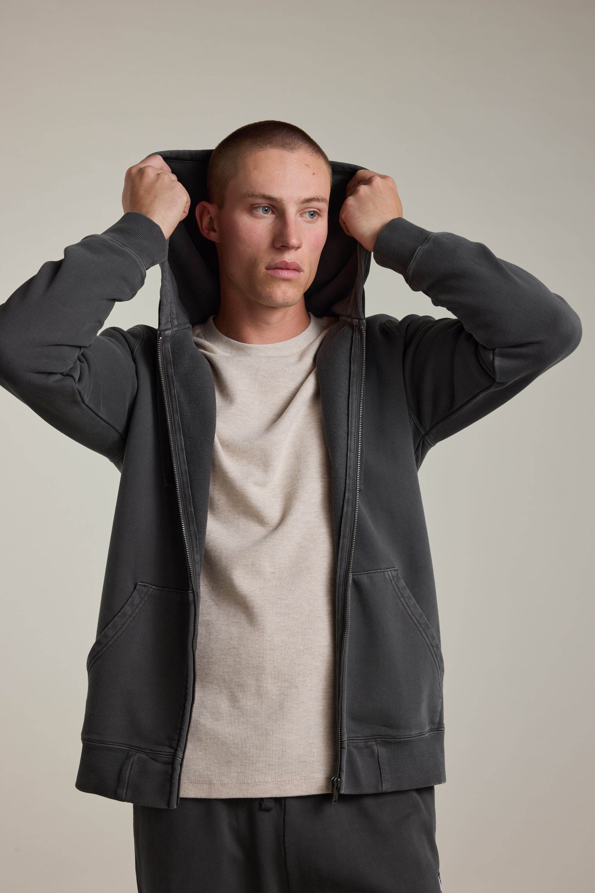 Newton GD Zip Hoody - Image 5