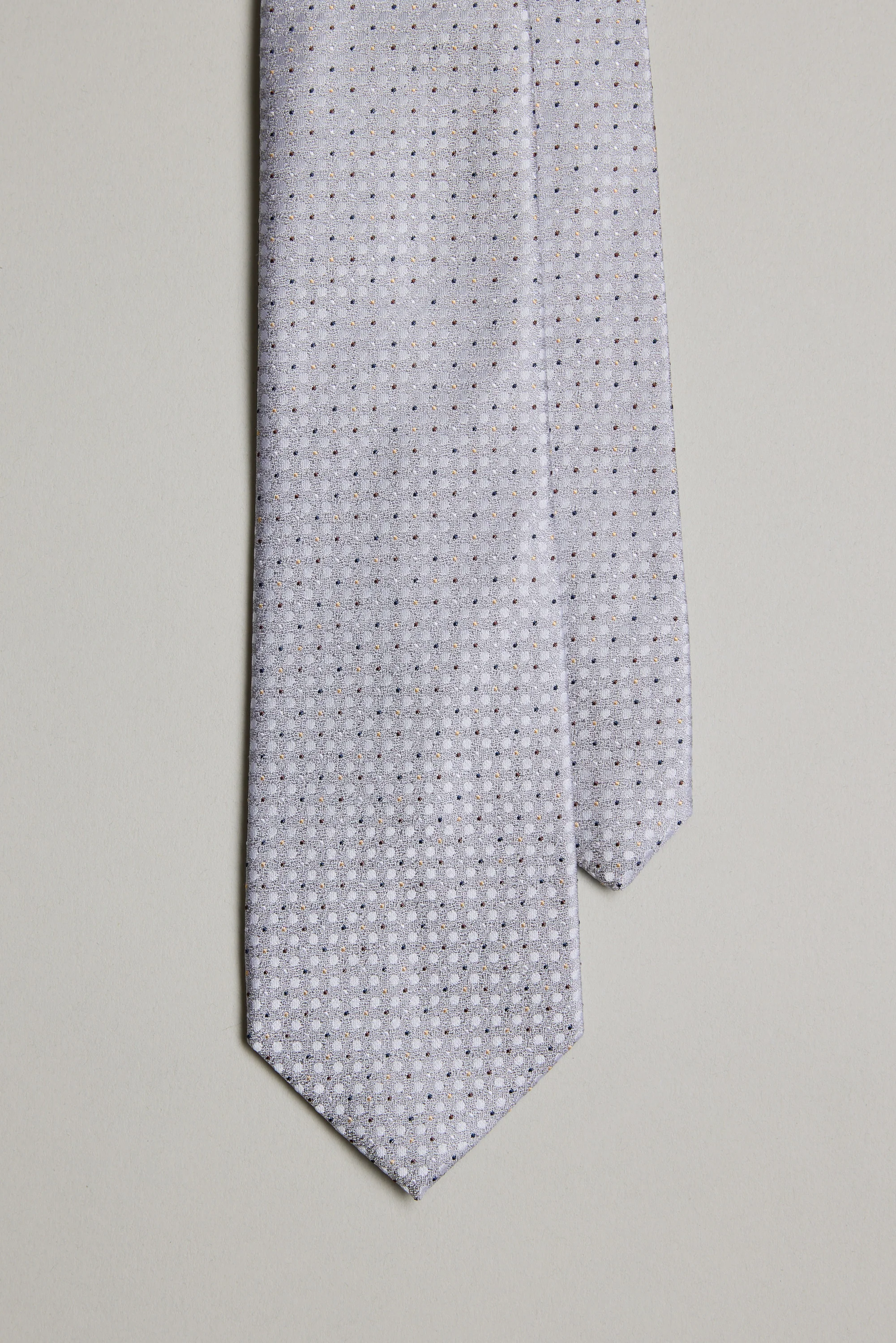 Nilson Dot Tie