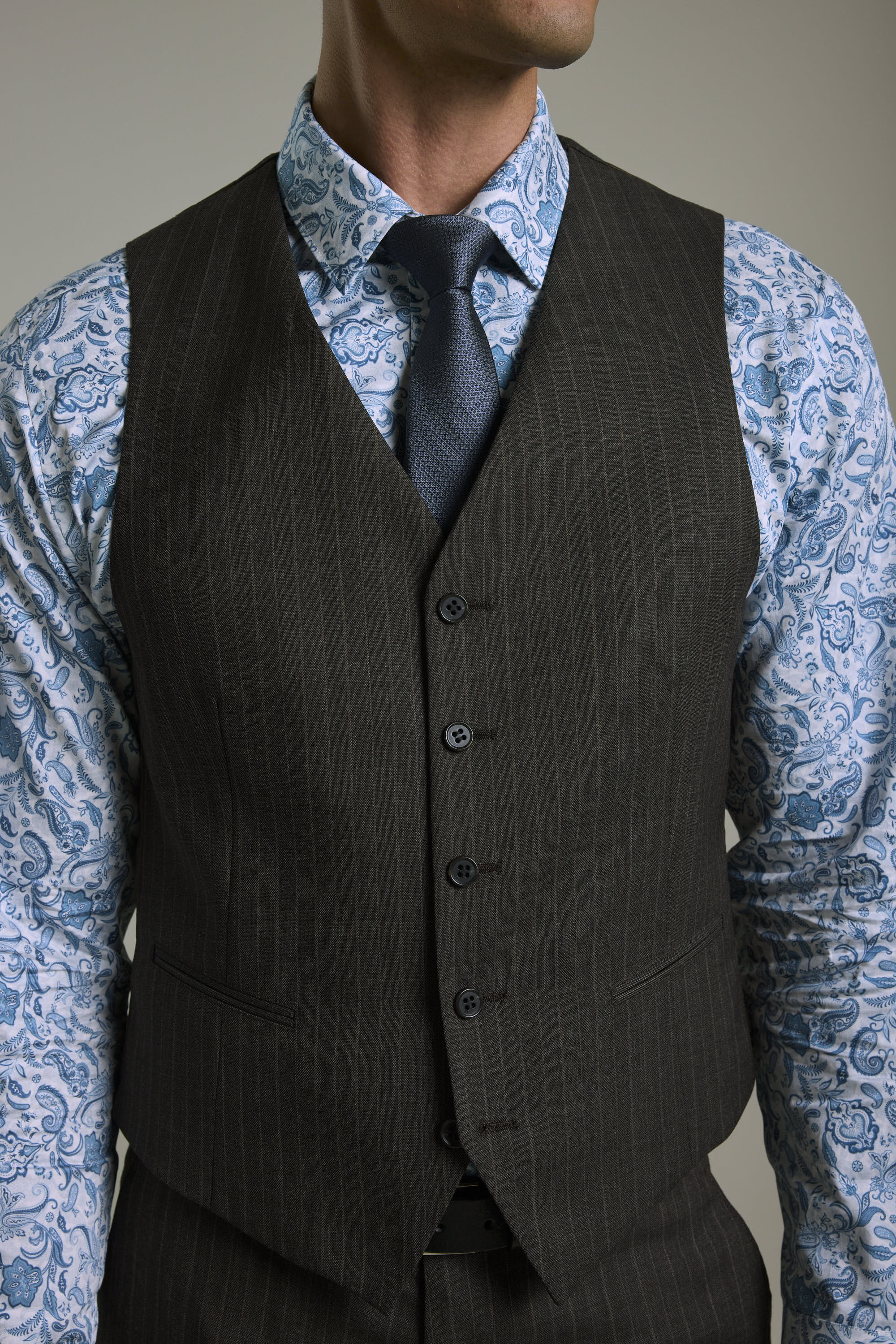Radcliffe Stripe Waistcoat - Image 3
