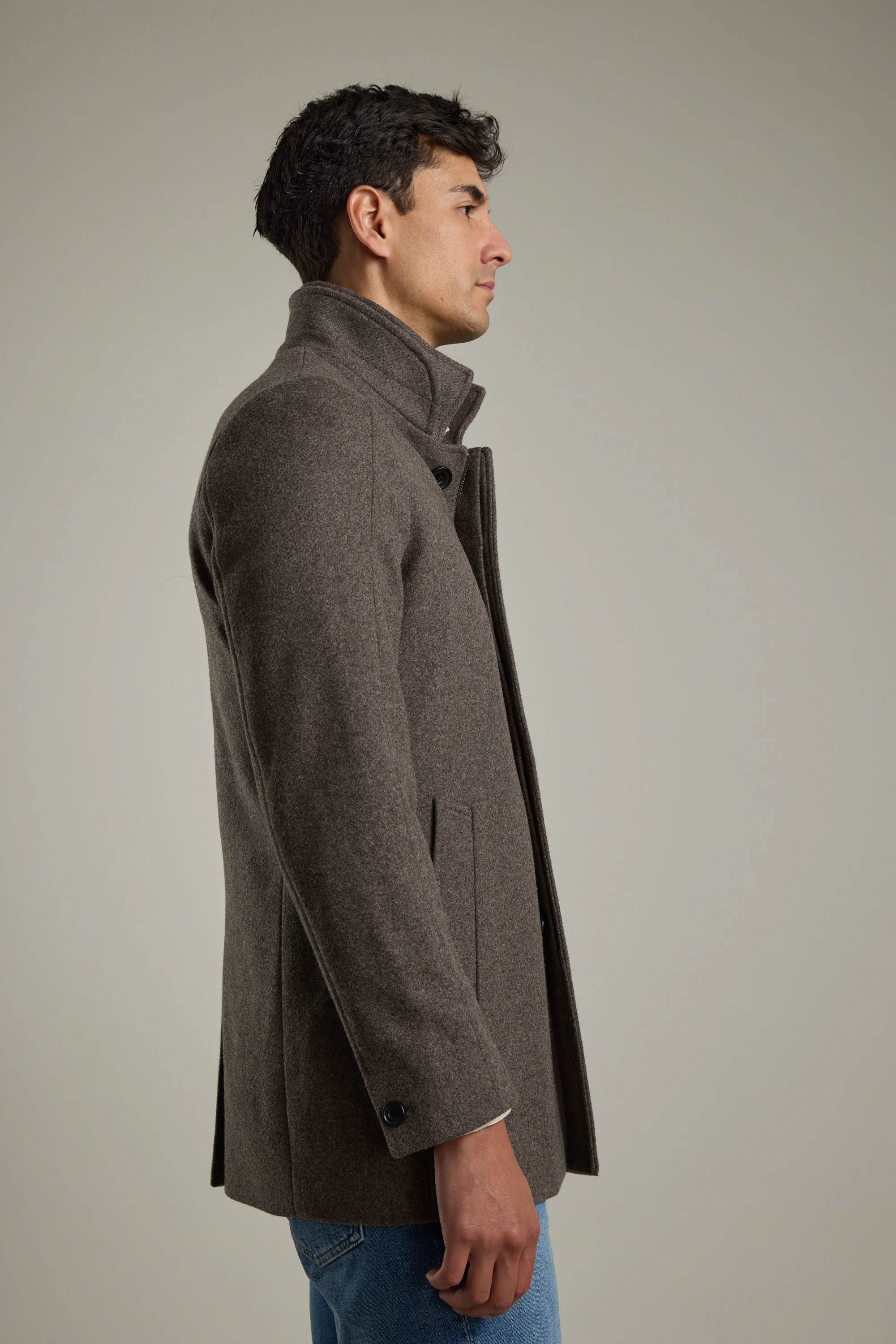 Raymond Coat - Image 5