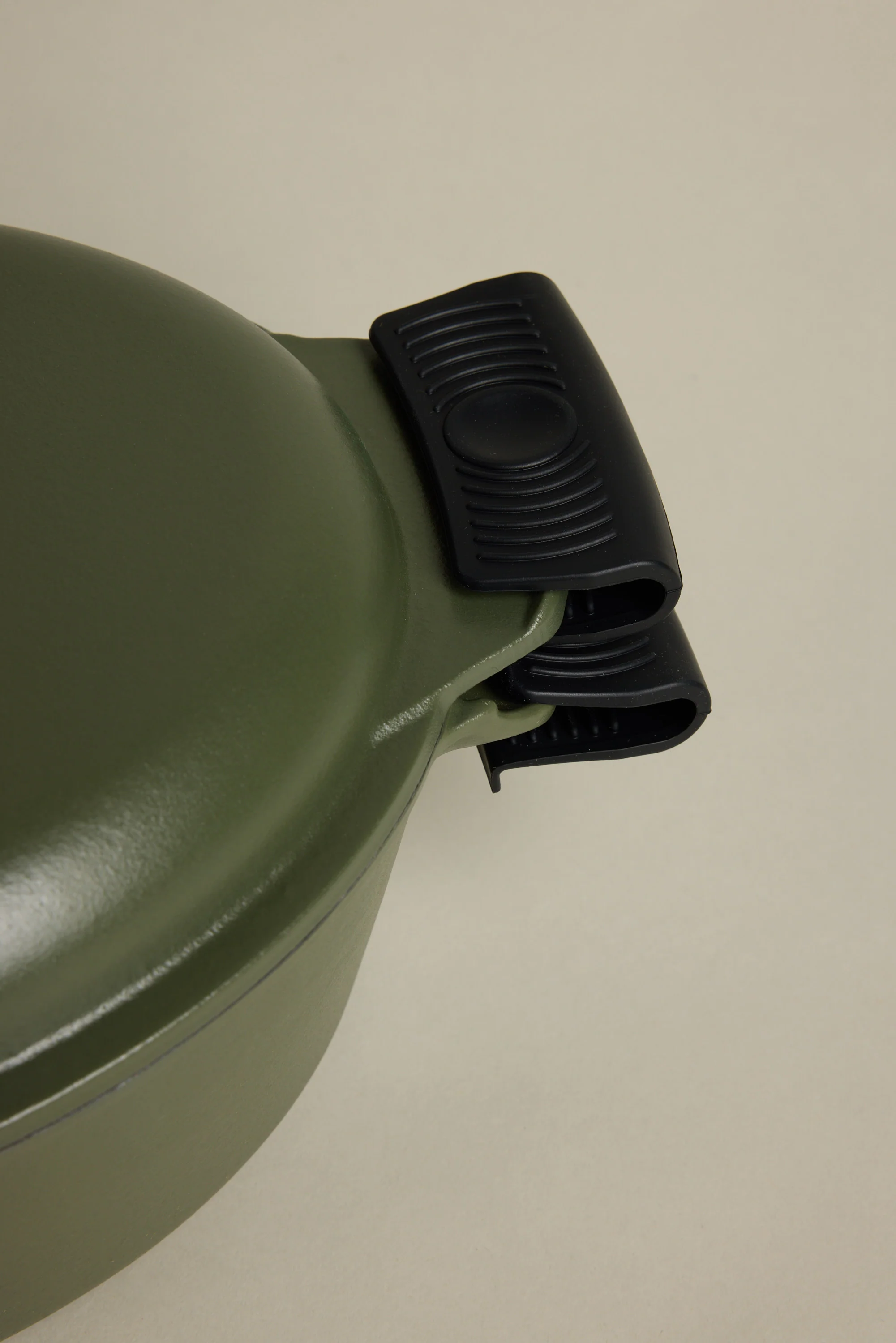 Satin Enamel Cast Iron - 4.5L Old Dutch - Image 5