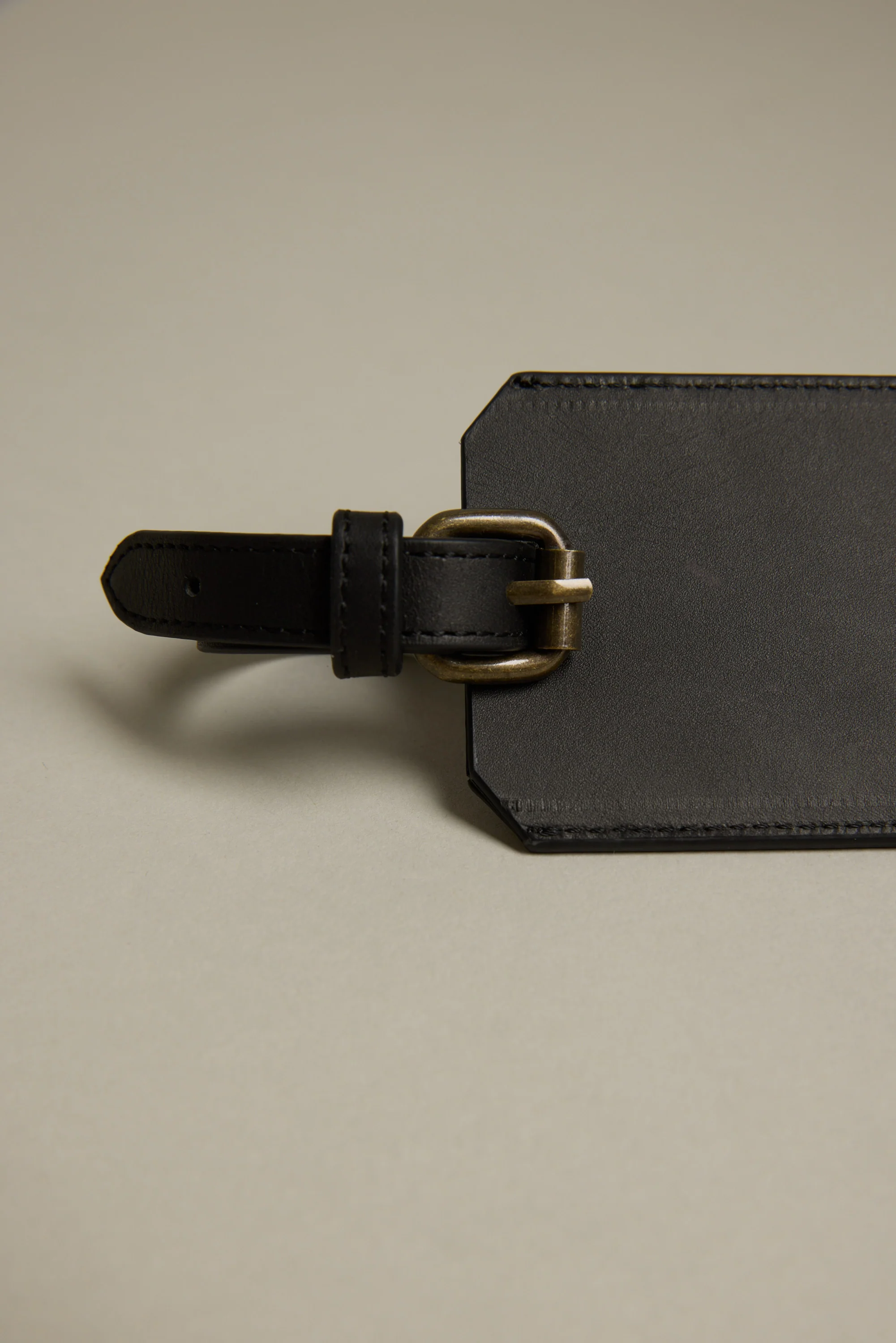 Voyage Leather Luggage Tag - Image 3